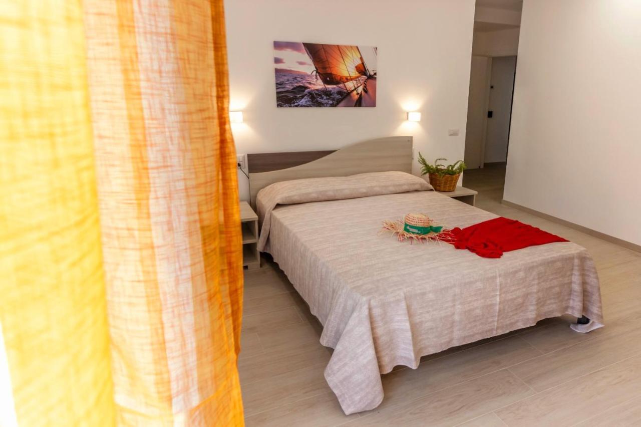 Incanto Di Luna B&B Family Rooms Vieste Luaran gambar