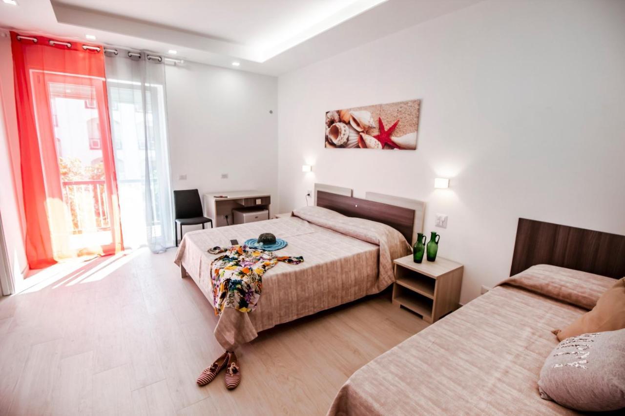 Incanto Di Luna B&B Family Rooms Vieste Luaran gambar